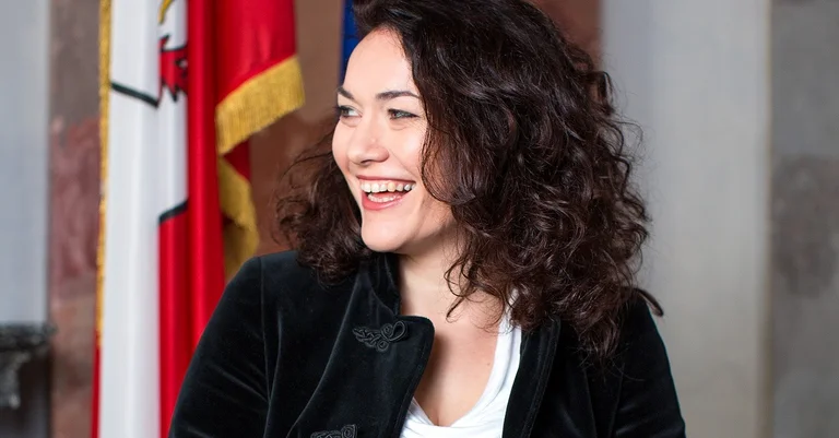 Vorschaubild: Neuauflage Schwarz-Grün: Der Pyrrhussieg der Grünen in Tirol