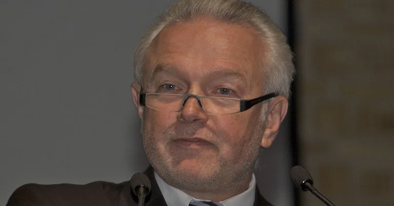 Vorschaubild: AfD zeigt Bundestagsvize Kubicki an und fordert Rücktritt