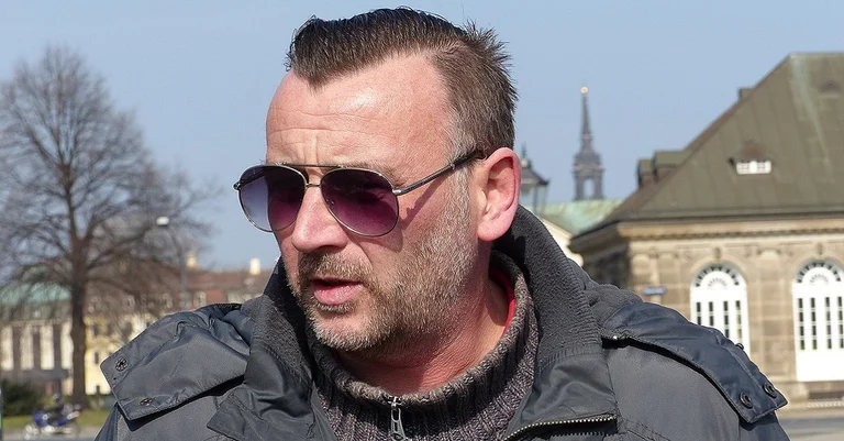 Vorschaubild: Großbritannien: Pegida-Gründer Bachmann musste in Abschiebehaft