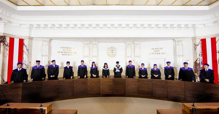 Vorschaubild: VfGH: Van der Bellen akzeptiert Hauer-Nominierung