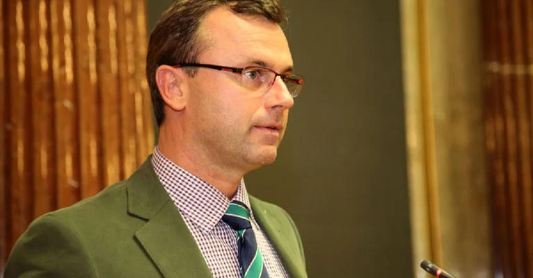 Vorschaubild: Alte Dieselautos: Verkehrsminister Hofer erwägt Nachrüstungsfonds