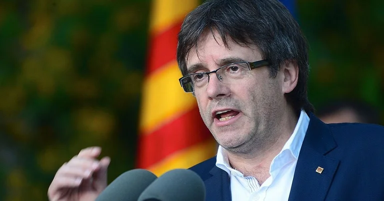 Vorschaubild: Nach Freilassung: Puigdemont will vorerst in Deutschland bleiben