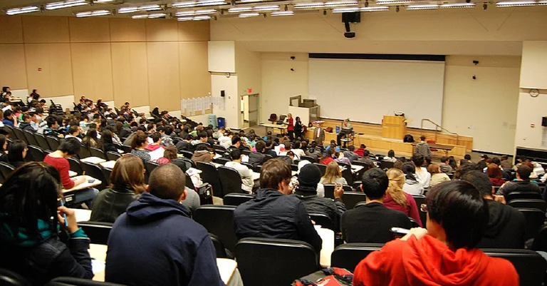 Vorschaubild: Uni Wien: SPÖ-nahe Studenten protestieren gegen Studiengebühren