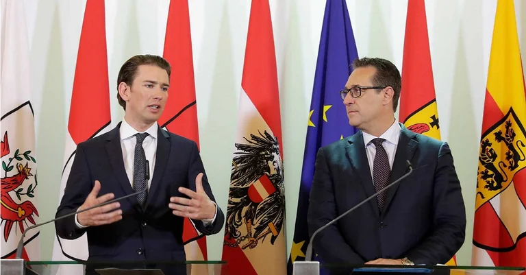Vorschaubild: Heimliche Videoaufnahmen: Strache trifft Kurz noch am Vormittag