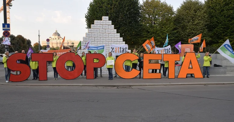 Vorschaubild: CETA: Regierung einigt sich auf umstrittenes Freihandelsabkommen