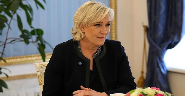 Vorschaubild: Le Pen will mit Generälen in „Schlacht um Frankreich“ ziehen