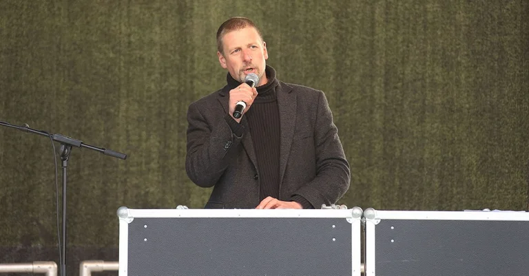 Vorschaubild: AfD-„Aussteigerin“ verliert gegen Verleger Kubitschek vor Gericht