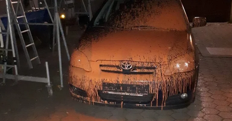 Vorschaubild: Hamburg: Farbanschlag auf AfD-Politikerin