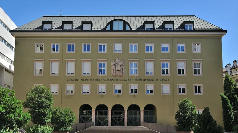 Vorschaubild: Wahl in Südtirol: Niederlage für FPÖ-Ableger