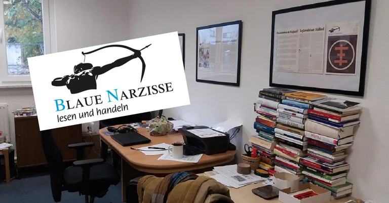 Vorschaubild: Nach Antifa-Angriffen: „Blaue Narzisse“ erhält Büro-Kündigung