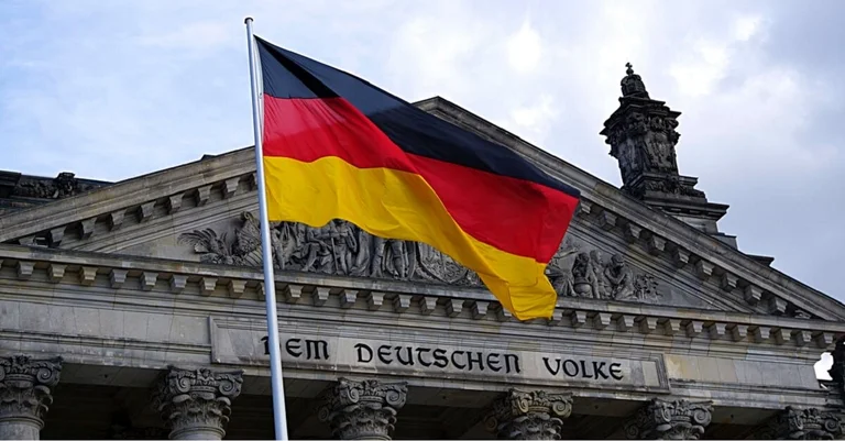 Vorschaubild: Migrationspakt-Petition: Bundestag erteilt vorzeitiger Anhörung Absage