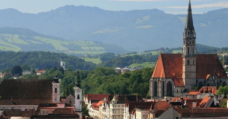 Vorschaubild: Bluttat in Steyr: Fahndung nach tatverdächtigem Afghanen läuft