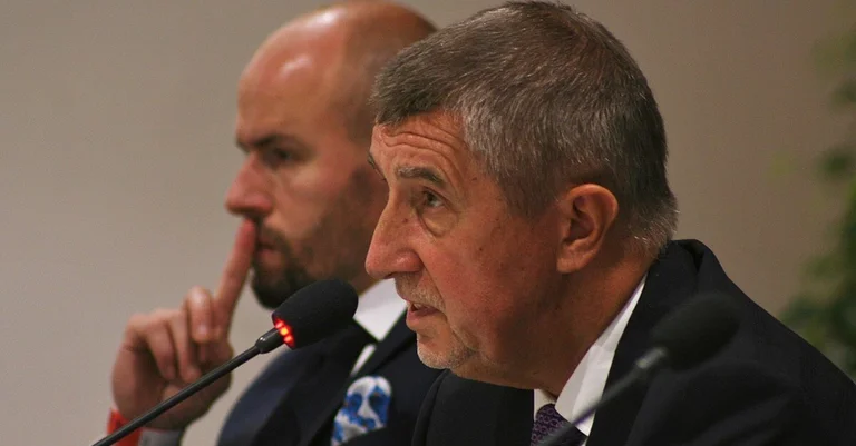 Vorschaubild: Nach USA und Ungarn: Auch Tschechien lehnt Flüchtlingspakt ab