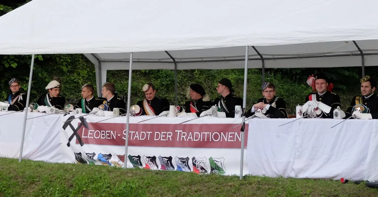 Vorschaubild: Lebendige Tradition: Der Ledersprung in Leoben