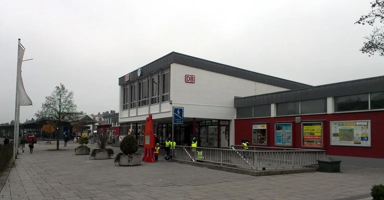 Vorschaubild: Bayern: Asylwerber attackieren mehrere Passanten