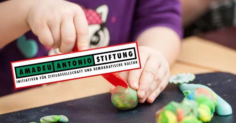 Vorschaubild: Umstrittene Broschüre sorgt für Aufregung