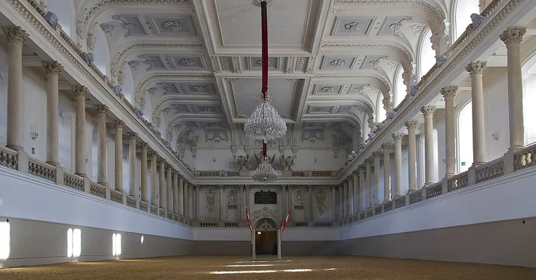 Vorschaubild: Hofreitschule: Klima trotz auffälliger Bewertung pro Radnetter neue Leiterin