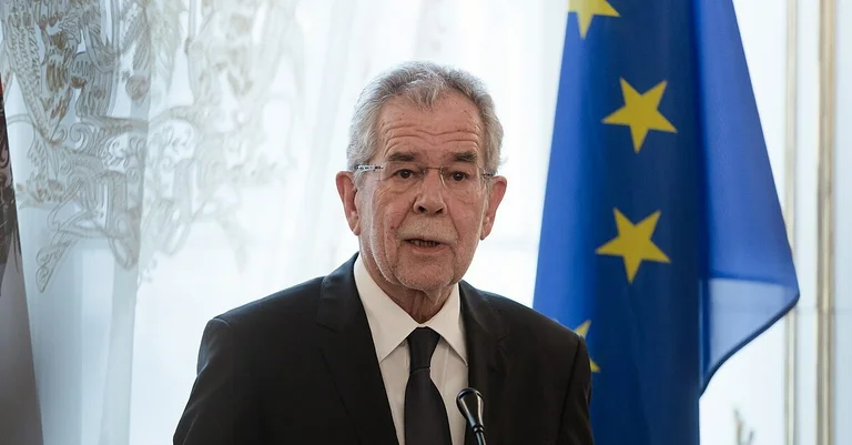 Vorschaubild: Van der Bellen: Der parteiische Präsident