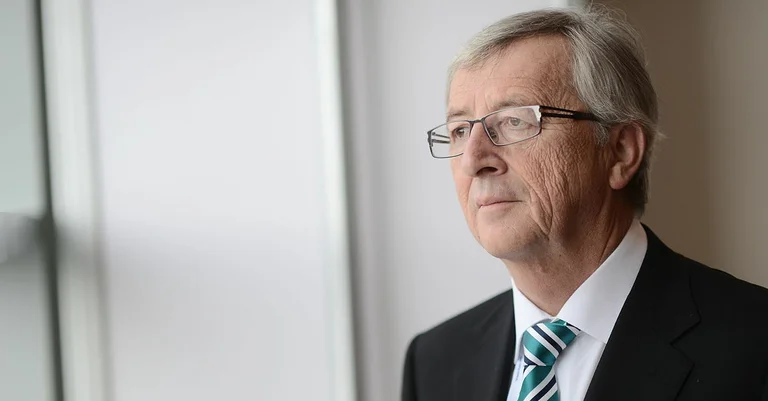 Vorschaubild: Juncker hält Merkel für „hoch qualifiziert“ für EU-Amt