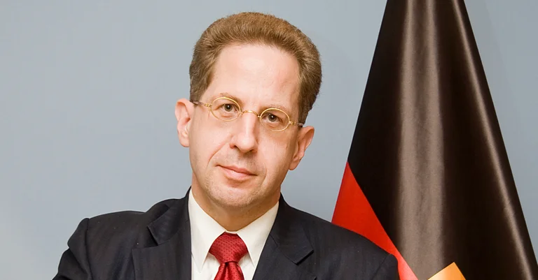 Vorschaubild: CDU: Maaßen fordert Parteiausschluss von Merkel