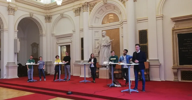 Vorschaubild: ÖH-Podiumsdiskussion: RFS kritisiert „Propaganda-Kampagne“ gegen Regierung