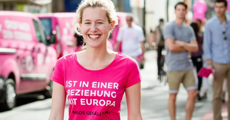 Vorschaubild: Stattdessen Europa-Feiertag: NEOS wollen 1. Mai als Feiertag abschaffen