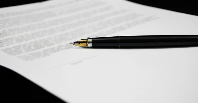 Vorschaubild: Ausreisezentren und Medienerlass: Ratz will  Kickl-Maßnahmen kippen