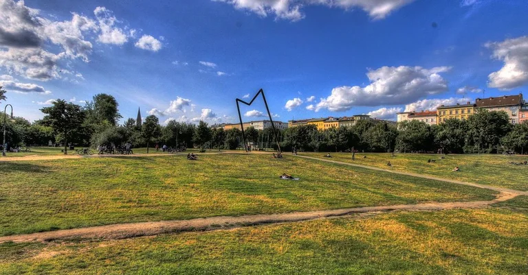 Vorschaubild: Berlin: Park-Wächter offenbar selbst in Drogengeschäfte verwickelt