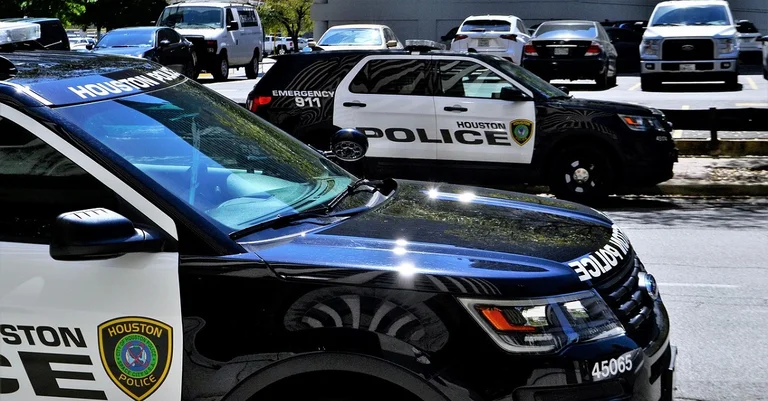 Vorschaubild: Texas: Mindestens 20 Tote bei Massaker in Einkaufszentrum