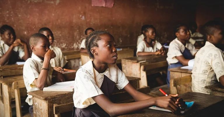 Vorschaubild: Hilfe vor Ort statt Migration: FPÖ sammelt Geld für Schulen in Afrika