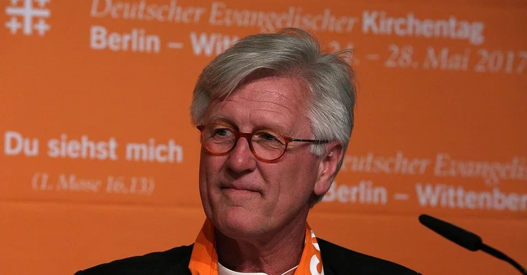 Vorschaubild: Evangelische Kirche will Schiff zur „Seenotrettung“ ins Mittelmeer schicken