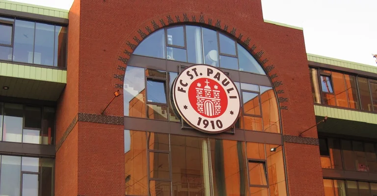 Vorschaubild: FC St. Pauli plant Frauenquote und will Satzungen gendern