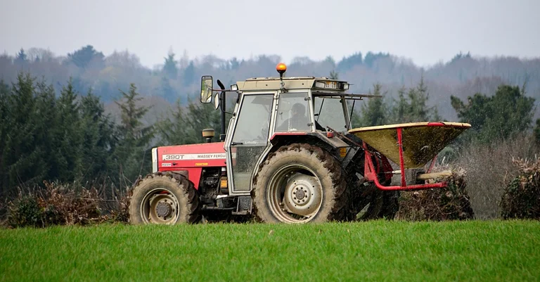 Vorschaubild: Hamburg: Bauern besetzten Greenpeace-Zentrale