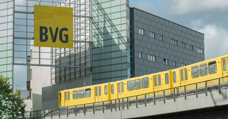 Vorschaubild: Berlin: Linksextreme mobilisieren gegen Verkehrsbetriebe