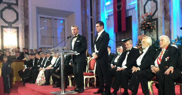 Vorschaubild: Neues von rechts: Akademikerball II, Höbelt & linke Lektüre