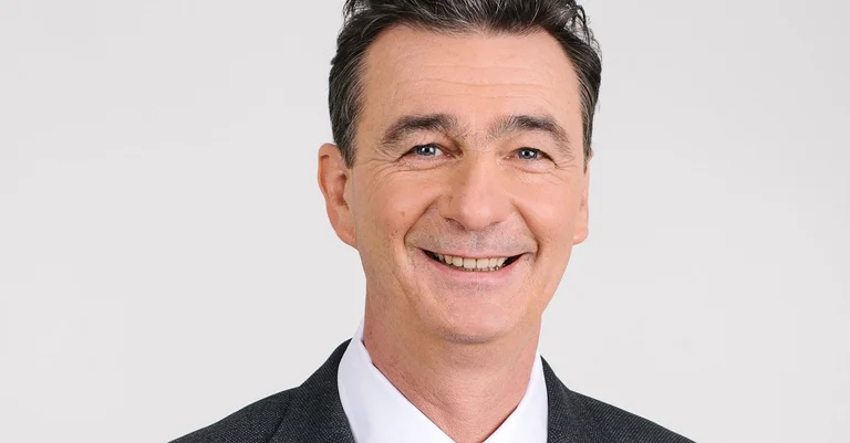 Vorschaubild: Weitere drei Bezirksräte zu DAÖ: Nächster Aderlass bei Wiener FPÖ