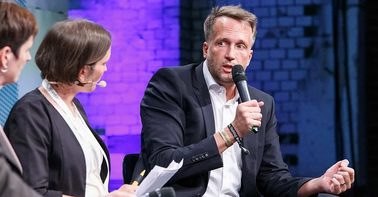 Vorschaubild: Wegen Drohungen: WerteUnion-Sprecher Ralf Höcker tritt zurück