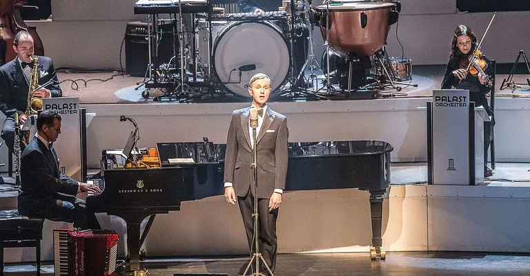 Vorschaubild: Max Raabe: "Da ist MeToo-Alarm in einigen Stücken"