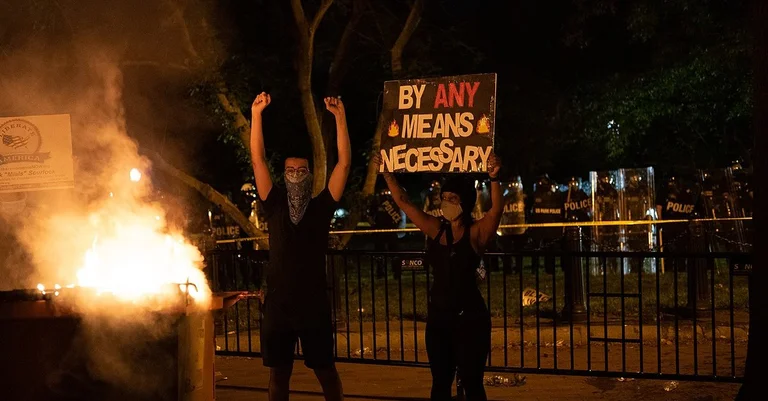 Vorschaubild: Nach dem Tod von George Floyd: Bereits mehrere Tote bei Unruhen in den USA