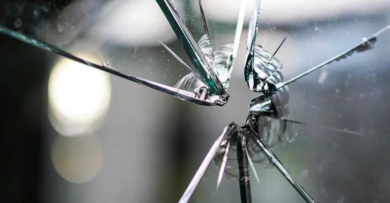 Vorschaubild: Nach Antifa-Angriff: Hotel kündigt der AfD den Tagungsort