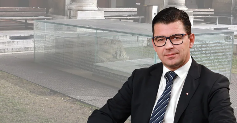 Vorschaubild: Denkmalschändung: FPÖ fordert Konsequenzen für Uni-Mitarbeiter