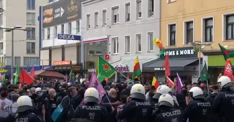 Vorschaubild: PKK & Konsorten: Das waren die linksextremen Demos in Wien-Favoriten