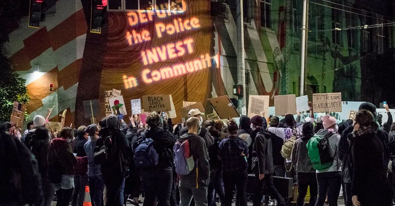 Vorschaubild: Streit um Reform: Schwarze Polizeichefin von Seattle tritt zurück