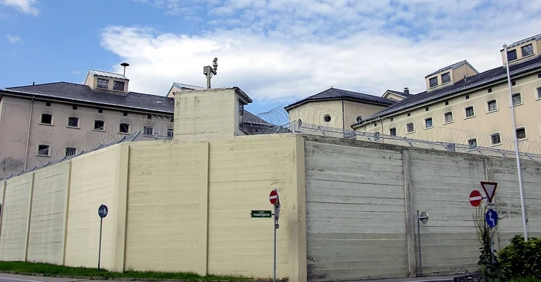 Vorschaubild: Graz: Neuer Terror-Alarm um verurteilten IS-Jihadisten