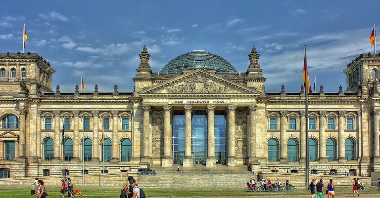 Vorschaubild: Ja, wo stürmen sie hin?! Der „Reichstag“ und die deutschen Medien