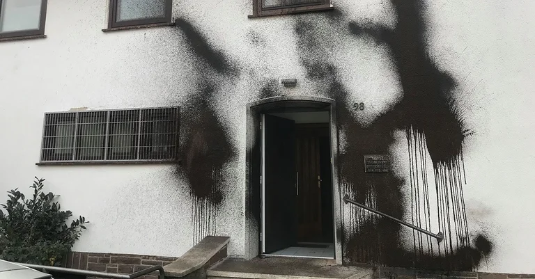 Vorschaubild: Kassel: Erneut Farbanschlag auf Burschenschaft Germania