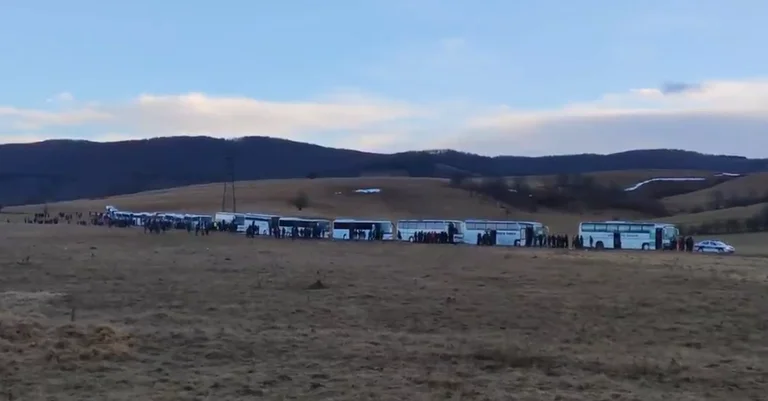 Vorschaubild: Lager Lipa geschlossen: Verlegung von Migranten blockiert