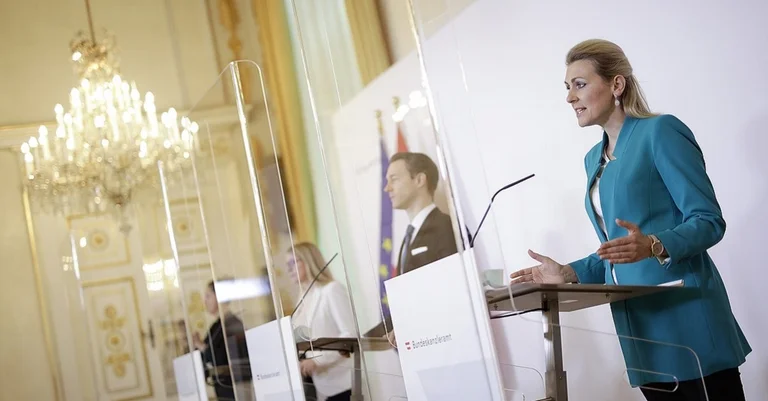 Vorschaubild: Aschbacher-Nachfolge: IHS-Chef Kocher wird neuer Arbeitsminister