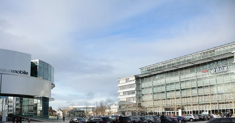 Vorschaubild: „Audianer_innen“: Audi setzt auf „gendergerechte“ Sprache