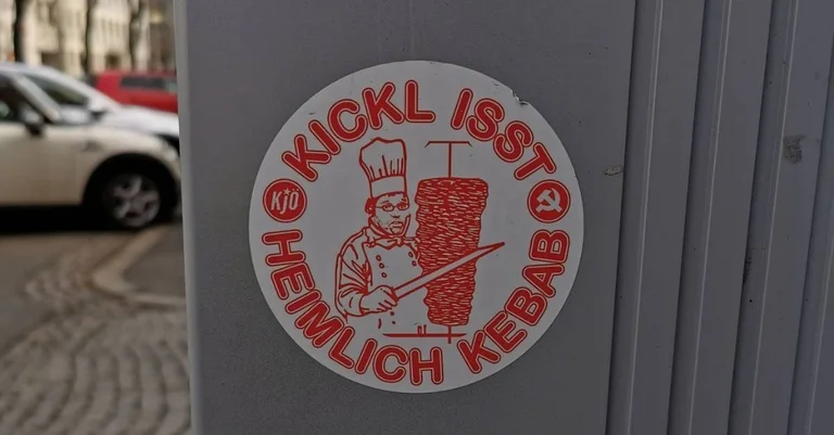 Vorschaubild: Frisch geklebt: Kebab Boys